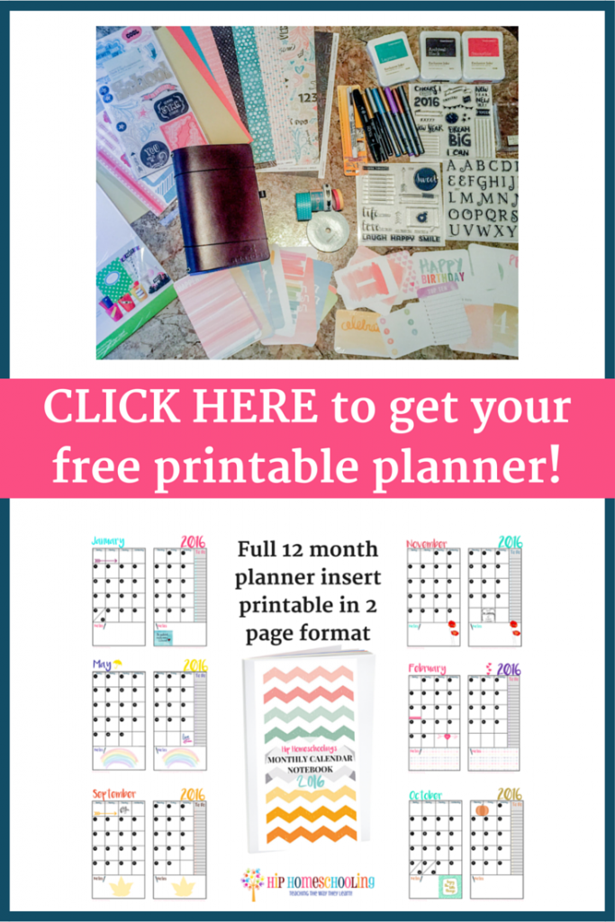 CLICK HERE to get your free printable planner! Use in your Midori, Fauxdori or MyDorian Traveler's Notebook or use it on it's own in your purse! You'll get 2 booklets, the dated and undated version!
